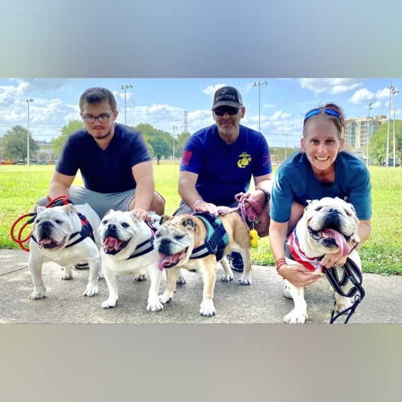 Meet your Posher, Candi - Picture 4 of 4